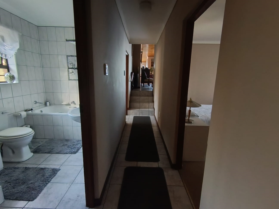 3 Bedroom Property for Sale in Dana Bay Western Cape